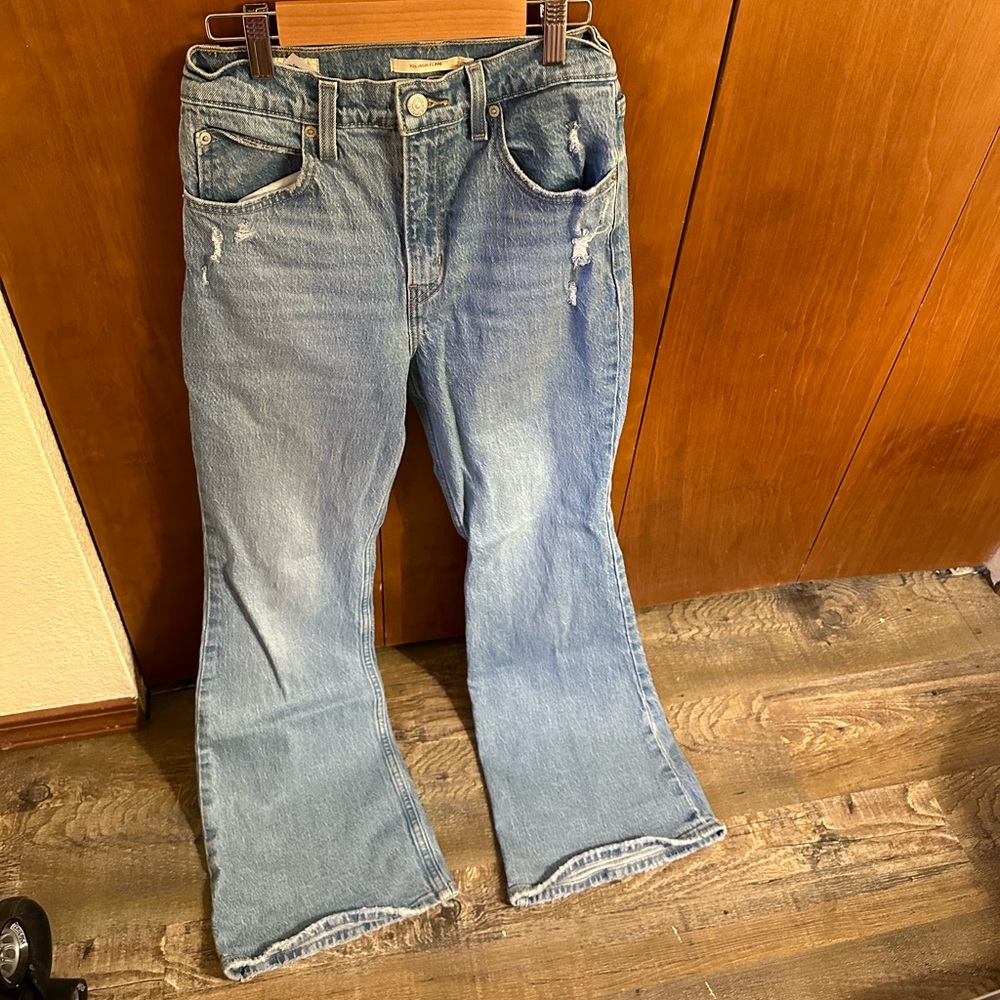 Levi’s 70’s High Flare size 25
